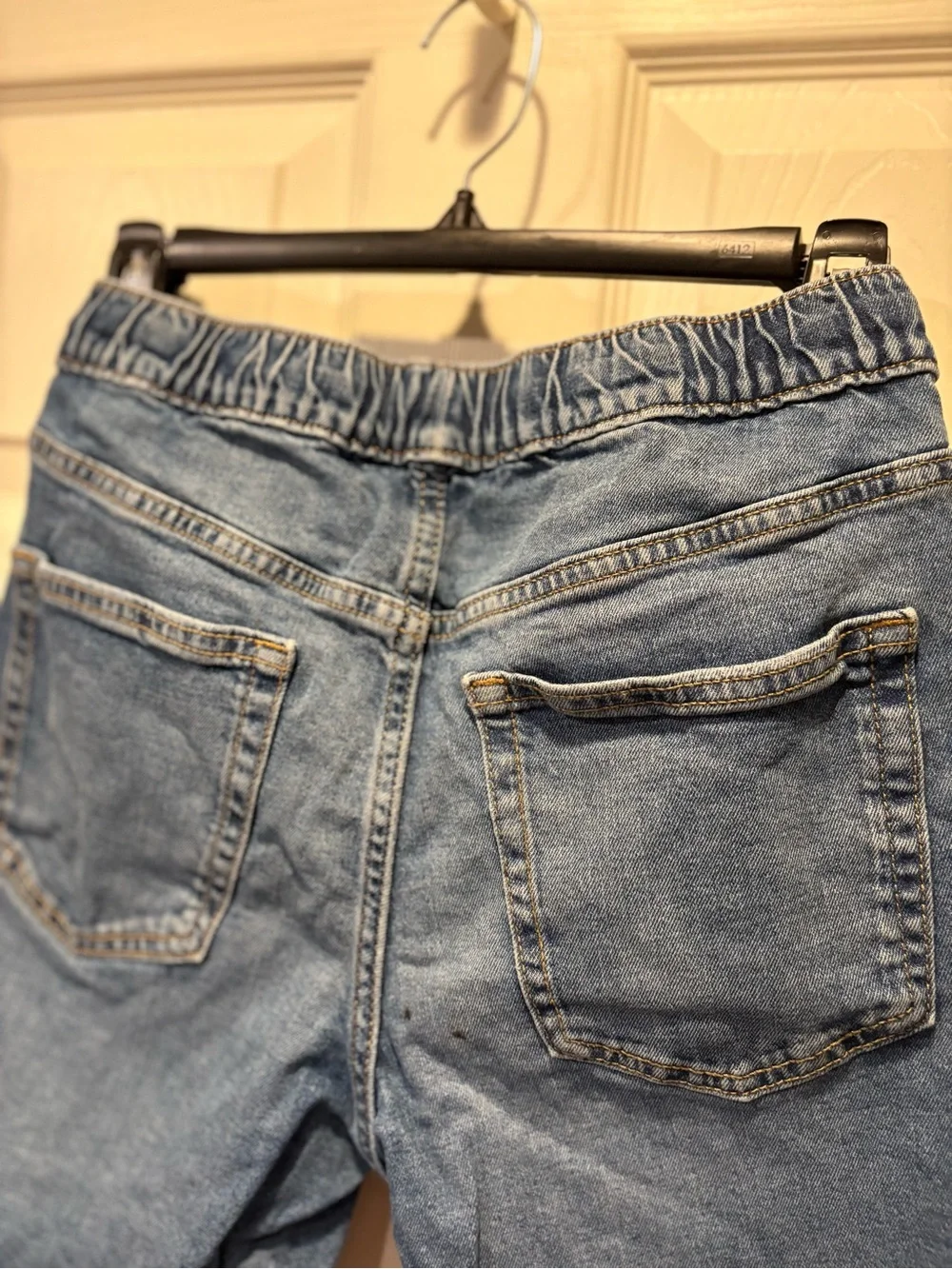 Old Navy Big Kid’s Medium Blue Distressed Denim Drawstring Slim Shorts